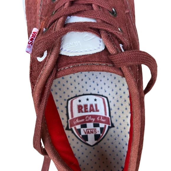 Vans Burgundy Suede Classic Low Top Sneakers Size 11 - Picture 3 of 8